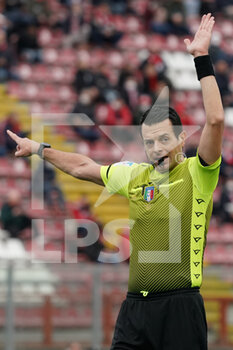 2022-02-19 - pezzuto ivano (referee sez. lecce) - AC PERUGIA VS US CREMONESE - ITALIAN SERIE B - SOCCER
