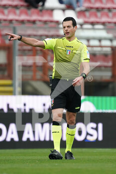 2022-02-19 - pezzuto ivano (referee sez. lecce) - AC PERUGIA VS US CREMONESE - ITALIAN SERIE B - SOCCER
