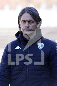 2022-02-26 - Filippo Inzaghi (Brescia Calcio) looks on - COMO 1907 VS BRESCIA CALCIO - ITALIAN SERIE B - SOCCER