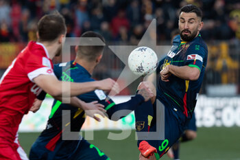 2022-02-27 - Massimo Coda stops the ball during the Serie B match between Monza and Lecce at U Power Stadium on February 27, 2022 in Monza, Italy. - AC MONZA VS US LECCE - ITALIAN SERIE B - SOCCER