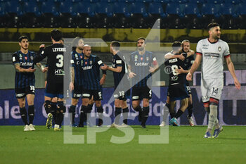 2022-03-02 - Players of Pisa celebrate - AC PISA VS FC CROTONE - ITALIAN SERIE B - SOCCER
