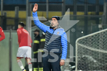 2022-03-02 - Head coach of Crotone Francesco Modesto - AC PISA VS FC CROTONE - ITALIAN SERIE B - SOCCER