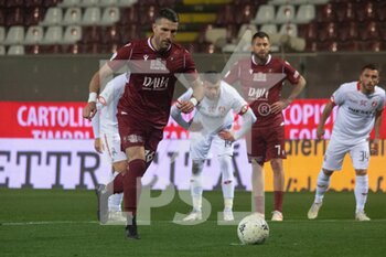 2022-03-02 - Galabinov Andrey Reggina penalty 1-0 - REGGINA 1914 VS LR VICENZA - ITALIAN SERIE B - SOCCER
