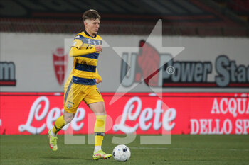 2022-03-02 - Adrian Benedyczak of PARMA CALCIO in action during the Serie B match between AC Monza and Parma Calcio at U-Power Stadium on March 2, 2022 in Monza, Italy. - AC MONZA VS PARMA CALCIO - ITALIAN SERIE B - SOCCER