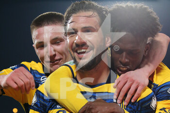 2022-03-02 - Franco Vazquez of PARMA CALCIO celebrates after scoring a goal with his teammates during the Serie B match between AC Monza and Parma Calcio at U-Power Stadium on March 2, 2022 in Monza, Italy. - AC MONZA VS PARMA CALCIO - ITALIAN SERIE B - SOCCER