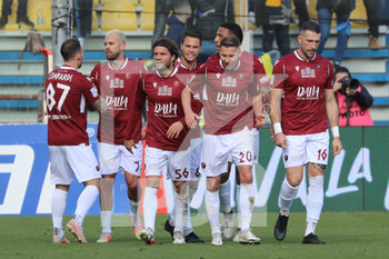 2022-03-05 - Players of REGGINA 1914 celebrate the goal during the Serie B match between Parma Calcio and Reggina 1914 at Ennio Tardini on March 5, 2022 in Parma, Italy. - PARMA CALCIO VS REGGINA 1914 - ITALIAN SERIE B - SOCCER