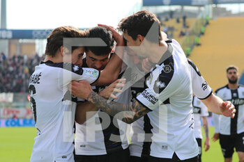 2022-03-05 - Juan Francisco Brunetta of PARMA CALCIO celebrates after scoring a goal with his teammates during the Serie B match between Parma Calcio and Reggina 1914 at Ennio Tardini on March 5, 2022 in Parma, Italy. - PARMA CALCIO VS REGGINA 1914 - ITALIAN SERIE B - SOCCER