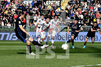 2022-03-13 - Ernesto Torregrossa (Pisa) scores the goal of 1-0 on penalty - AC PISA VS US CREMONESE - ITALIAN SERIE B - SOCCER