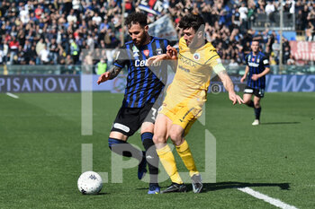 2022-03-20 - Nicholas Siega (Pisa) and Simone  Branca (Cittadella) fight for the ball - AC PISA VS AS CITTADELLA - ITALIAN SERIE B - SOCCER