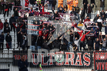 2022-03-19 - Crotone Ultras hold up their scarves - AC MONZA VS FC CROTONE - ITALIAN SERIE B - SOCCER
