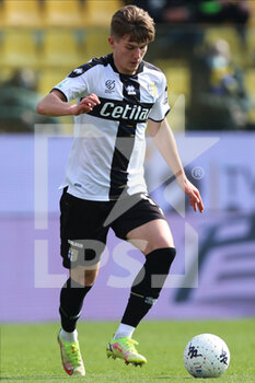 2022-03-19 - Adrian Benedyczak of PARMA CALCIO in action during the Serie B match between Parma Calcio and US Lecce at Ennio Tardini on March 19, 2022 in Parma, Italy. - PARMA CALCIO VS US LECCE - ITALIAN SERIE B - SOCCER
