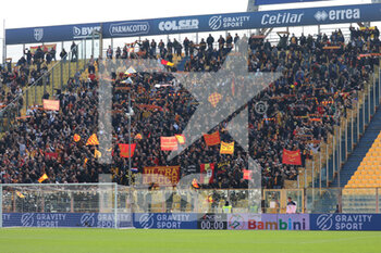 2022-03-19 - Fans of US LECCE during the Serie B match between Parma Calcio and US Lecce at Ennio Tardini on March 19, 2022 in Parma, Italy. - PARMA CALCIO VS US LECCE - ITALIAN SERIE B - SOCCER