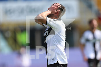 2022-03-19 - Gennaro Tutino of PARMA CALCIO reacts during the Serie B match between Parma Calcio and US Lecce at Ennio Tardini on March 19, 2022 in Parma, Italy. - PARMA CALCIO VS US LECCE - ITALIAN SERIE B - SOCCER