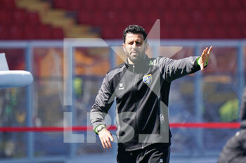 2022-04-02 - coach Fabio Grosso (Frosinone Calcio) - US LECCE VS FROSINONE CALCIO - ITALIAN SERIE B - SOCCER