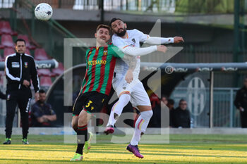 2022-04-05 - Coda Massimo (Lecce) vs Celli Alessandro - TERNANA CALCIO VS US LECCE - ITALIAN SERIE B - SOCCER