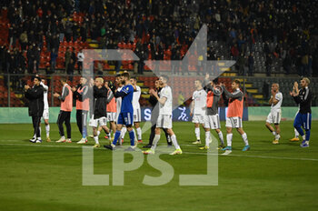 2022-04-05 - Alessandria greets supporters - US CREMONESE VS US ALESSANDRIA - ITALIAN SERIE B - SOCCER
