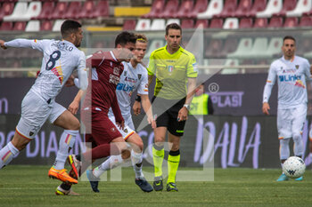 2022-04-18 - Montalto Adriano reggina carries the ball  - REGGINA 1914 VS US LECCE - ITALIAN SERIE B - SOCCER