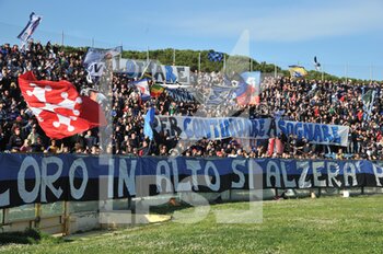 2022-04-18 - Fans of Pisa - AC PISA VS COMO 1907 - ITALIAN SERIE B - SOCCER