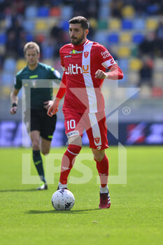 2022-04-25 - Mattia Valoti of A.C. Monza during the 36th day of the Serie B Championship between Frosinone Calcio vs  A.C. Monza on 25th April 2022 at the Stadio Benito Stirpe in Frosinone, Italy. - FROSINONE CALCIO VS AC MONZA - ITALIAN SERIE B - SOCCER
