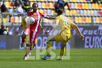 2022-04-25 - Andrea Barberis of A.C. Monza during the 36th day of the Serie B Championship between Frosinone Calcio vs  A.C. Monza on 25th April 2022 at the Stadio Benito Stirpe in Frosinone, Italy. - FROSINONE CALCIO VS AC MONZA - ITALIAN SERIE B - SOCCER