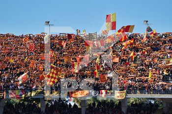 2022-04-25 - US Lecce supporters - US LECCE VS AC PISA - ITALIAN SERIE B - SOCCER