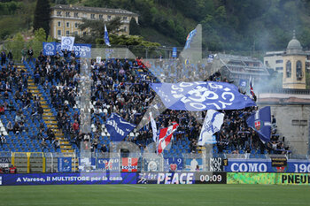 2022-04-25 - Como 1907 supporters - COMO 1907 VS LR VICENZA - ITALIAN SERIE B - SOCCER