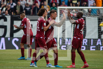 2022-04-30 - Denis German celebrates a gol 1-2 - REGGINA 1914 VS COMO 1907 - ITALIAN SERIE B - SOCCER