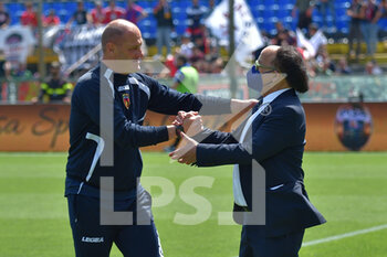 2022-04-30 - Head coach of Cosenza Pierpaolo Bisolil and President of Cosenza Eugenio Guarascio before the beginning of the match - AC PISA VS COSENZA CALCIO - ITALIAN SERIE B - SOCCER