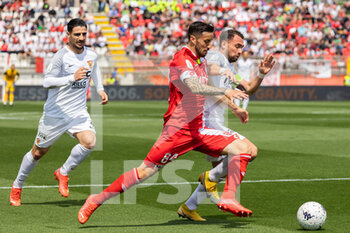 2022-04-30 - Patrick Ciurria od Ac Monza fights for the ball with Letizia of Benevento during the Serie B match between Ac Monza and Benevento at U Power Stadium on April 30, 2022 in Monza, Italy. - AC MONZA VS BENEVENTO CALCIO - ITALIAN SERIE B - SOCCER