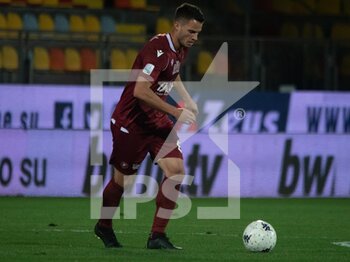2022-02-23 - Crisetig Lorenzo Reggina carries the ball  - FROSINONE VS REGGINA - ITALIAN SERIE B - SOCCER