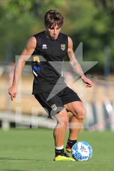 19/07/2022 - Adrian Bernabe’ of Parma Calcio in action during the training session on July 19, 2022 in Collecchio (PR), Italy. - PARMA CALCIO PRE-SEASON TRAINING SESSION - ALTRO - CALCIO