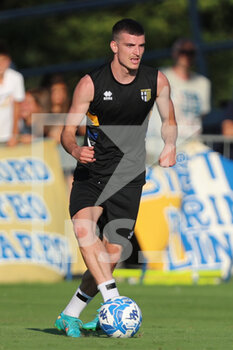 19/07/2022 - Valentin Mihaila of Parma Calcio in action during the training session on July 19, 2022 in Collecchio (PR), Italy. - PARMA CALCIO PRE-SEASON TRAINING SESSION - ALTRO - CALCIO