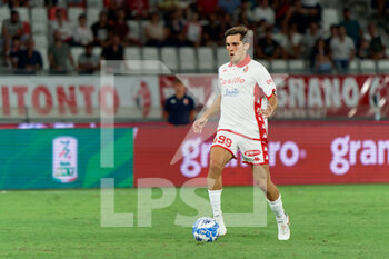 2022-08-19 - Alessandro Mallamo (SSC Bari) - SSC BARI VS PALERMO FC - ITALIAN SERIE B - SOCCER