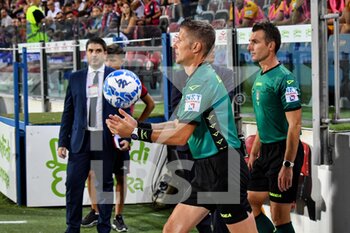 2022-08-21 - Daniele Orsato Arbitro Referee - CAGLIARI CALCIO VS AS CITTADELLA - ITALIAN SERIE B - SOCCER