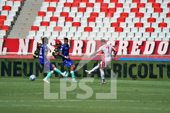 2022-09-03 - Mirco Antenucci (SSC Bari) scores a goal of 2-0 - SSC BARI VS SPAL - ITALIAN SERIE B - SOCCER