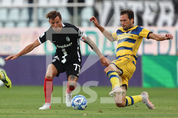 2022-09-17 - Franco Vazquez (Parma Calcio) and Marcel Buche (Ascoli Calcio) - ASCOLI CALCIO VS PARMA CALCIO - ITALIAN SERIE B - SOCCER