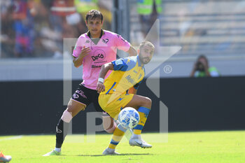2022-09-17 - FROSINONE, ITALY - September 17 :  Luca Garritano of Frosinone in Action during the  Serie B soccer match between Frosinone and  Palermo  at Stadio Benito Stirpe  on September 17,2022 in Frosinone Italy  - FROSINONE CALCIO VS PALERMO FC - ITALIAN SERIE B - SOCCER