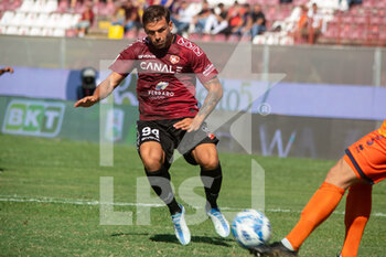 2022-09-17 - Liotti Daniele Reggina carries the ball  - REGGINA 1914 VS AS CITTADELLA - ITALIAN SERIE B - SOCCER