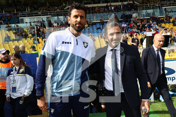 2022-10-01 - Fabio Grosso (Frosinone Calcio) and Fabio Pecchia (Parma Calcio) - PARMA CALCIO VS FROSINONE CALCIO - ITALIAN SERIE B - SOCCER