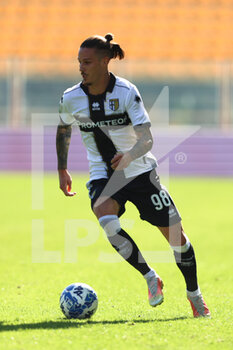 2022-10-01 - Dennis Man (Parma Calcio) - PARMA CALCIO VS FROSINONE CALCIO - ITALIAN SERIE B - SOCCER