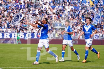 2022-10-08 - Florian Ayé (Brescia FC) celebrates his goal - BRESCIA CALCIO VS AS CITTADELLA - ITALIAN SERIE B - SOCCER