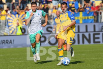 2022-10-08 - FROSINONE, ITALY -  October 8 :  Luca Garritano  (R) of  Frosinone in action against  Luca Valzania  (L) of  Spal during the  Serie B  soccer match between  Frosinone and Spal Stadio Benito Stirpe on October 8,2022 in Frosinone Italy - FROSINONE CALCIO VS SPAL - ITALIAN SERIE B - SOCCER