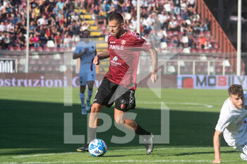 2022-10-08 - Menez Jeremy Reggina carries the ball - REGGINA 1914 VS COSENZA CALCIO - ITALIAN SERIE B - SOCCER