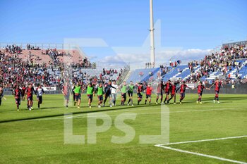 2022-10-15 - Team Cagliari Calcio, Esultanza - CAGLIARI CALCIO VS BRESCIA CALCIO - ITALIAN SERIE B - SOCCER