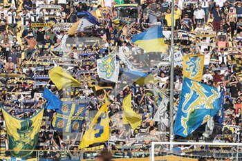2022-10-29 - Fans (Parma Calcio) - PARMA CALCIO VS COMO 1907 - ITALIAN SERIE B - SOCCER