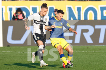 2022-11-26 - Fabio Gerli (Modena) and Dennis Man (Parma) 26/11/22 Parma VS Modena Calcio-Serie B - PARMA CALCIO VS MODENA FC - ITALIAN SERIE B - SOCCER