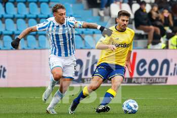 2022-12-04 - Fabio Gerli (Modena) and Salvatore Esposito (Spal) - SPAL VS MODENA FC - ITALIAN SERIE B - SOCCER