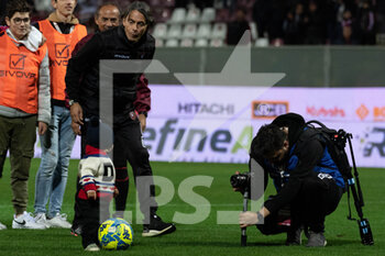 2022-12-17 - Inzaghi Filippo coach Reggina and his little son  - REGGINA 1914 VS SSC BARI - ITALIAN SERIE B - SOCCER