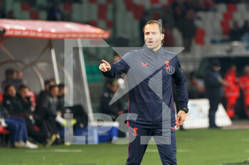 2022-12-26 - coach Alberto Gilardino (Genoa CFC) - SSC BARI VS GENOA CFC - ITALIAN SERIE B - SOCCER