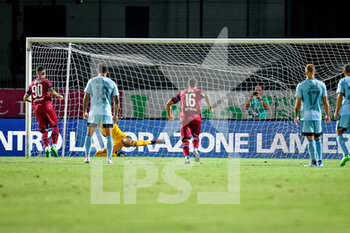 2022-08-13 - Cittadella's Raul Asencio scores a goal on penalty - AS CITTADELLA VS AC PISA - ITALIAN SERIE B - SOCCER